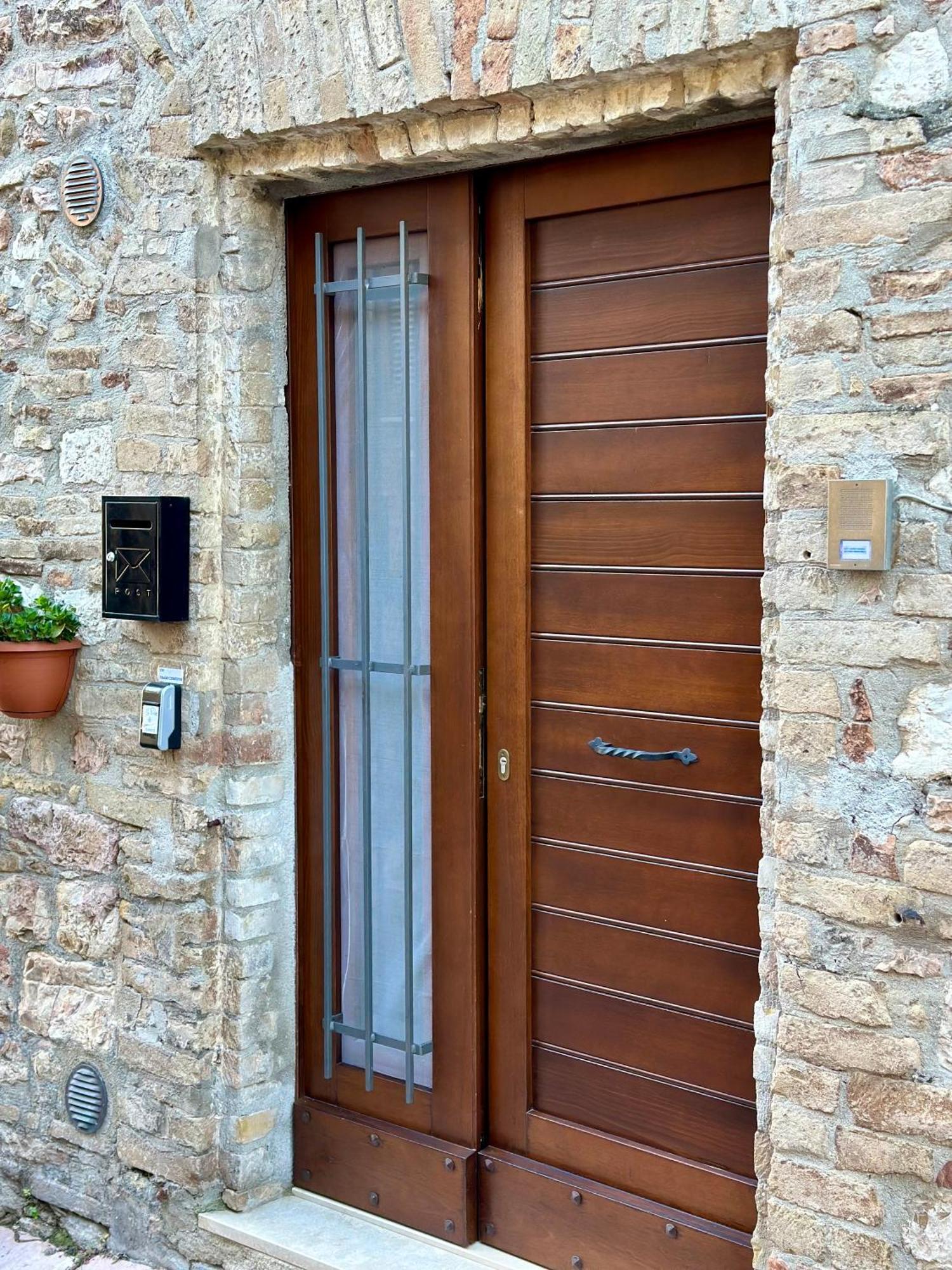 Апартаменты La Perla Di Tamara-Assisi Blu Экстерьер фото